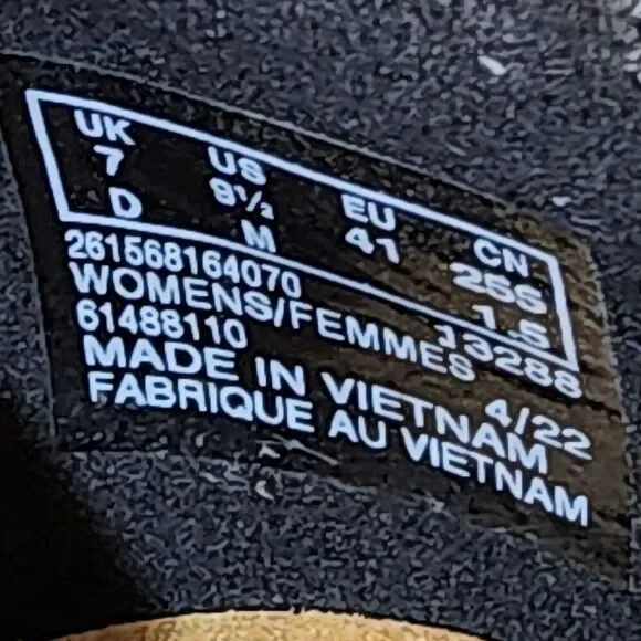 Clarks Sharon Gracie Loafers | W 9.5M | Elegant Style Meets All-Day Comfort - Picture 7 of 9